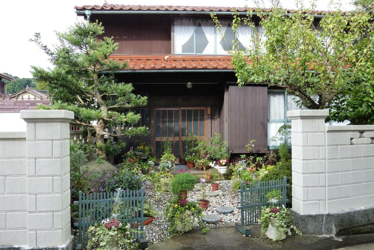 Guesthouse Higashi Fujitatei 湯村 エクステリア 写真